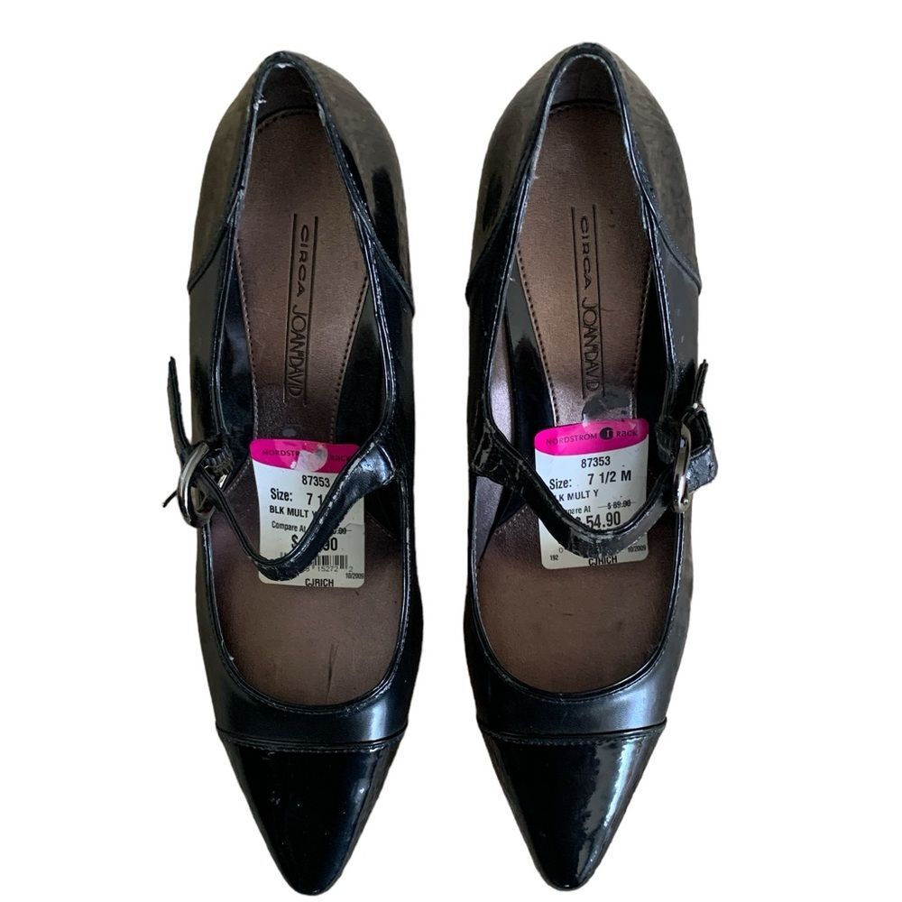 Circa Joan & David Strapped Heels. Size 7. 5